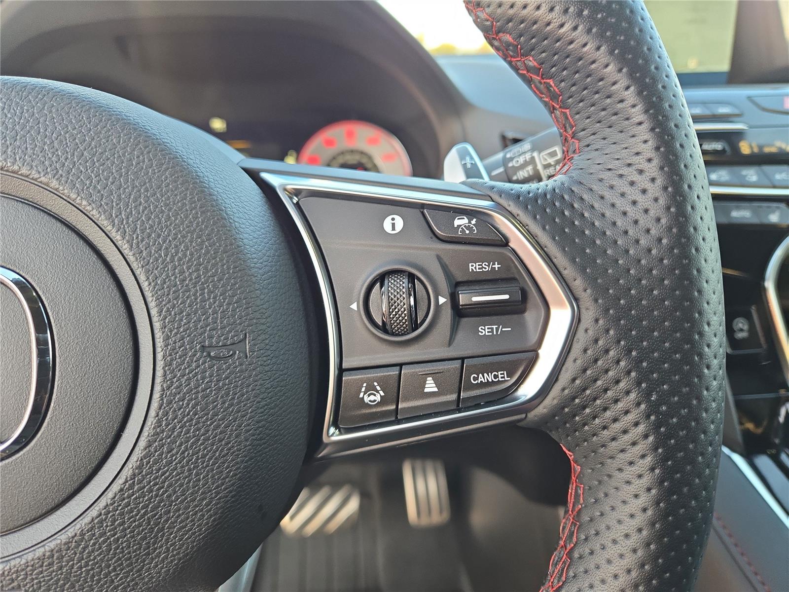 2025 Acura RDX A-Spec photo 12