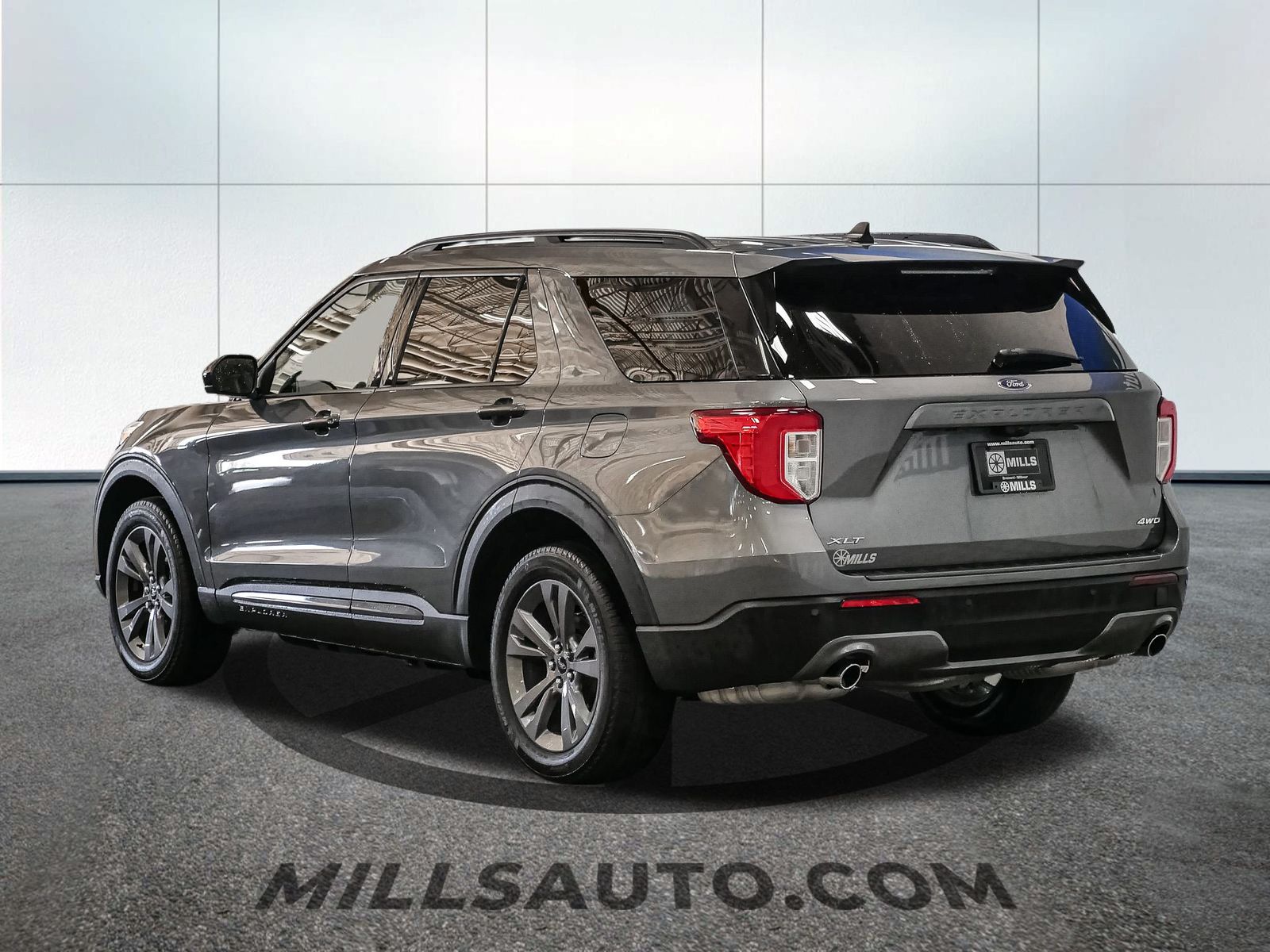 2023 Ford Explorer XLT photo 5