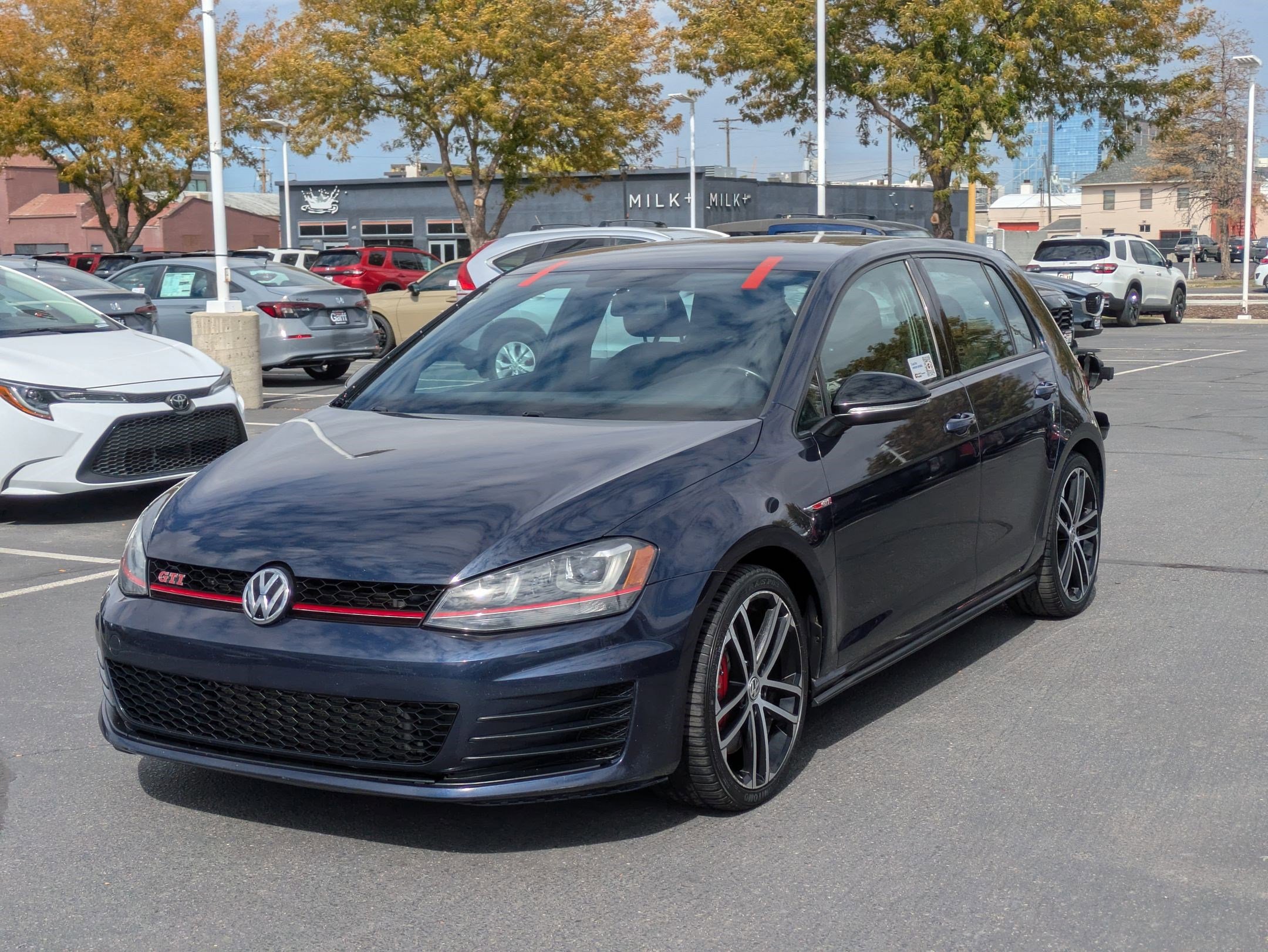 2017 Volkswagen Golf GTI Sport photo 6