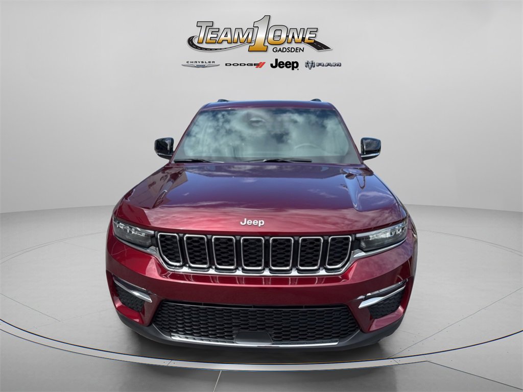 2025 Jeep Grand Cherokee Limited photo 2