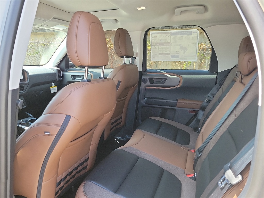 2025 Ford Bronco Sport Outer Banks photo 9
