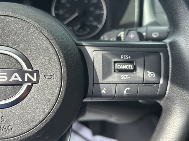 2024 Nissan Rogue S photo 23