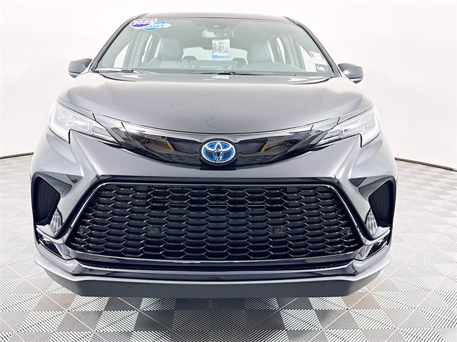 Sienaページ Toyota Sienna in DeKalb, IL | Brian Bemis Toyota of DeKalb