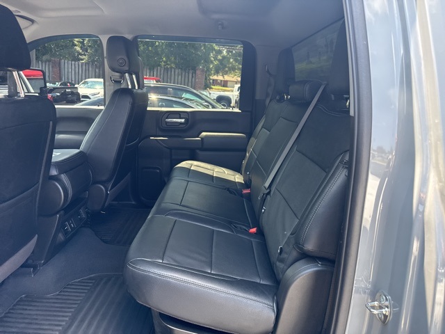 2024 Chevrolet Silverado 2500HD Custom photo 14