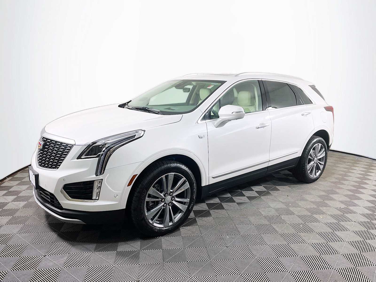 2026 Cadillac XT5 Premium Luxury's photo