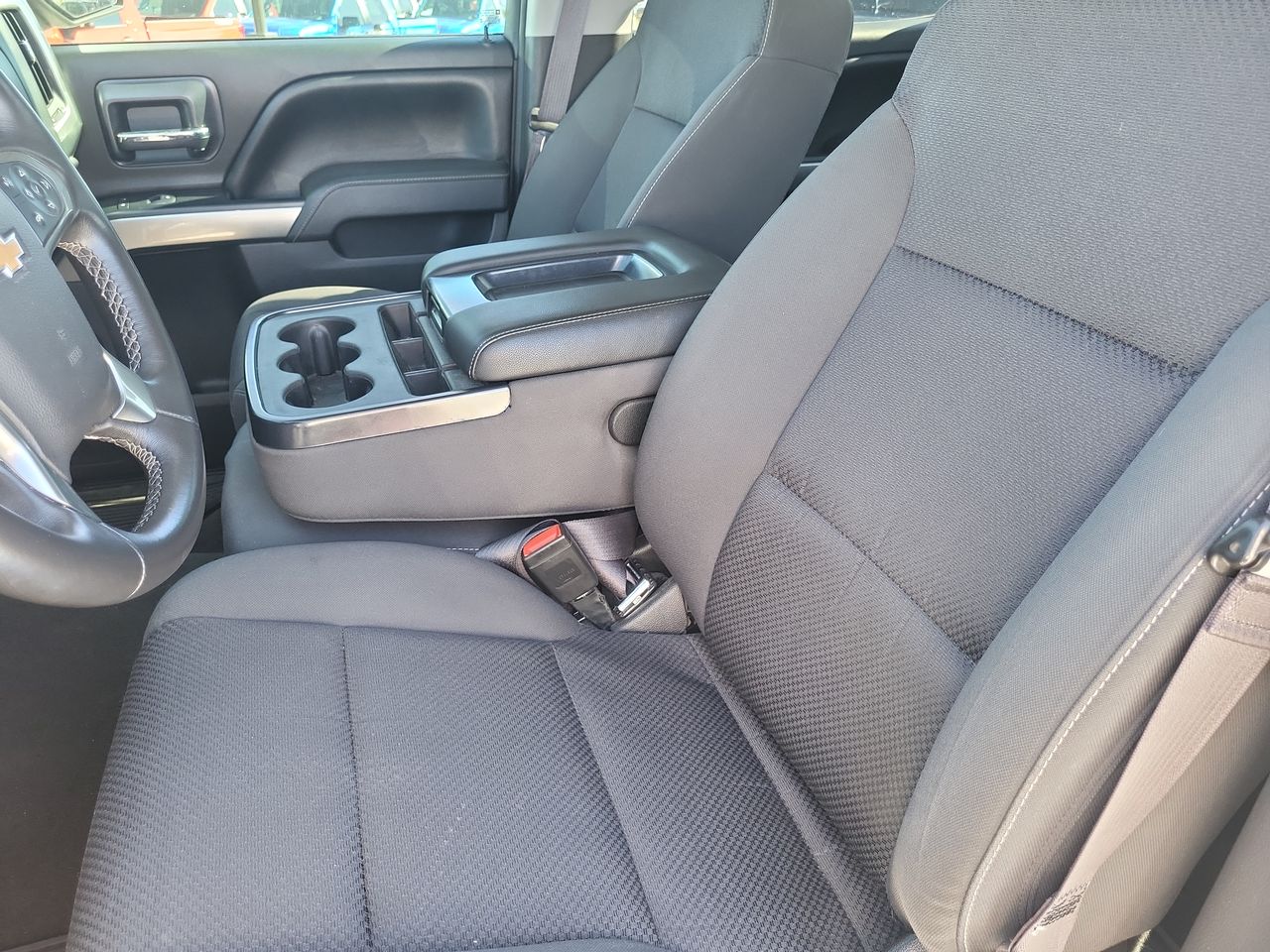 2016 Chevrolet Silverado 1500 LT photo 23