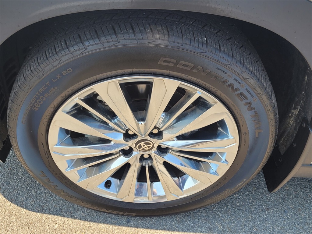 2024 Toyota Grand Highlander Platinum photo 15