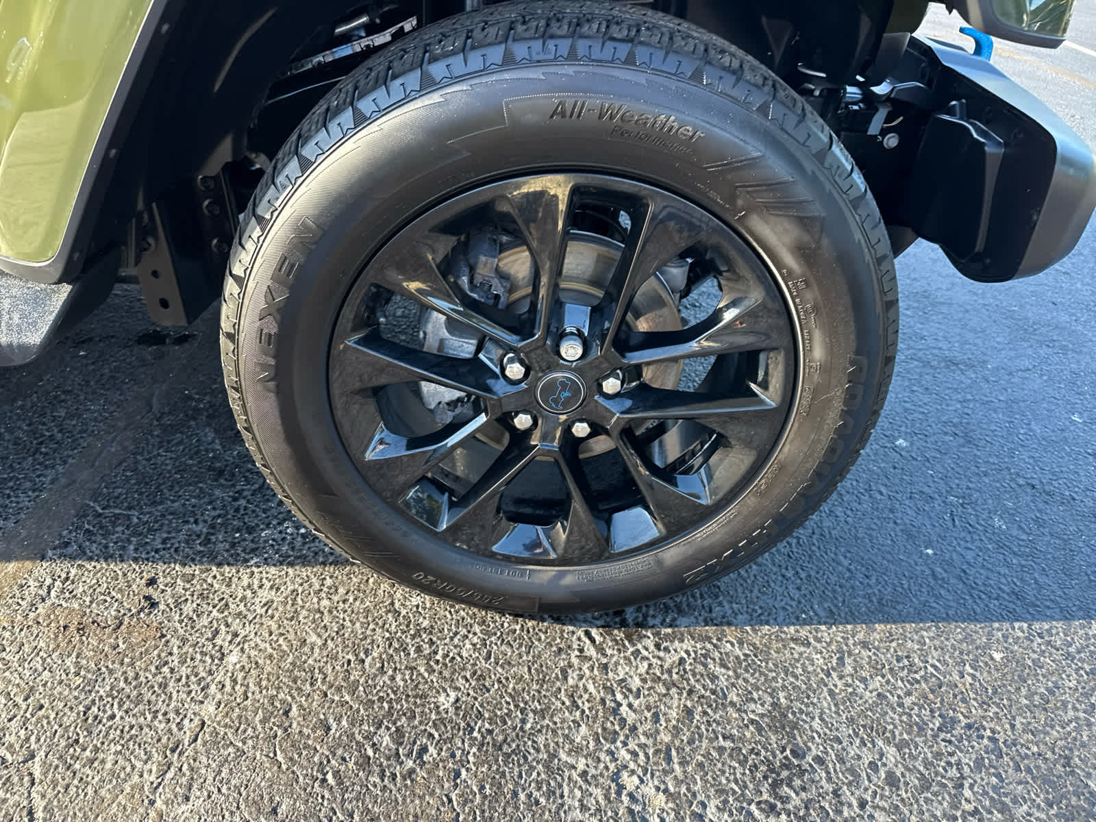 2024 Jeep Wrangler 4xe Sahara photo 28