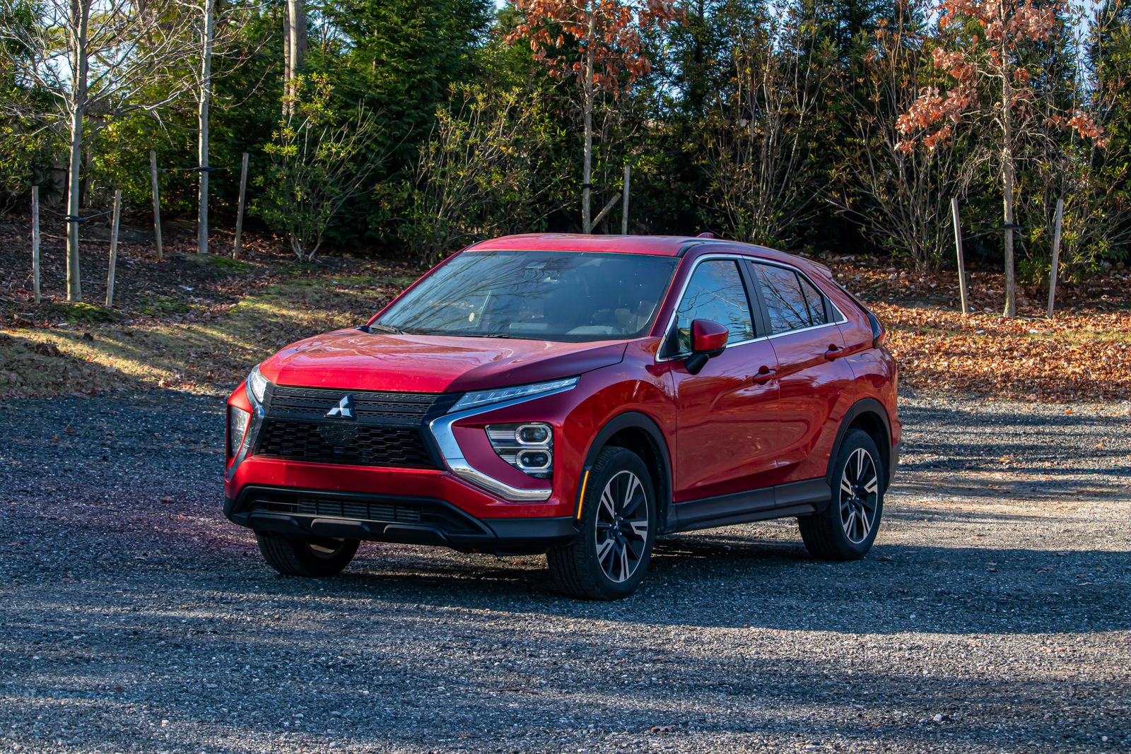 2024 Mitsubishi Eclipse Cross SE's photo