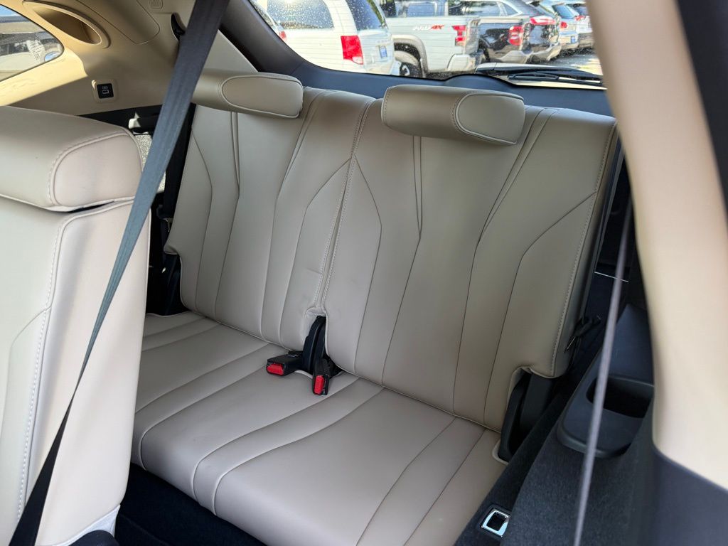 2023 Acura MDX Advance SH-AWD photo 16