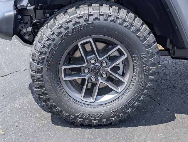 2025 Jeep Gladiator Mojave photo 9