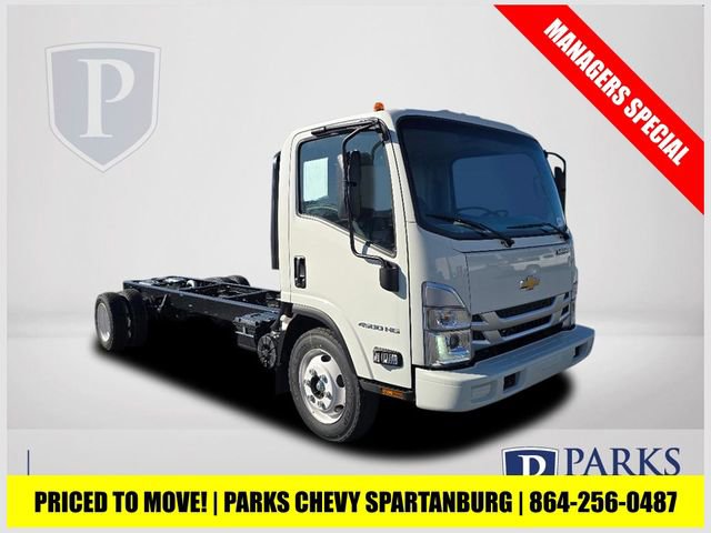 2025 Chevrolet Low Cab Forward Base's photo