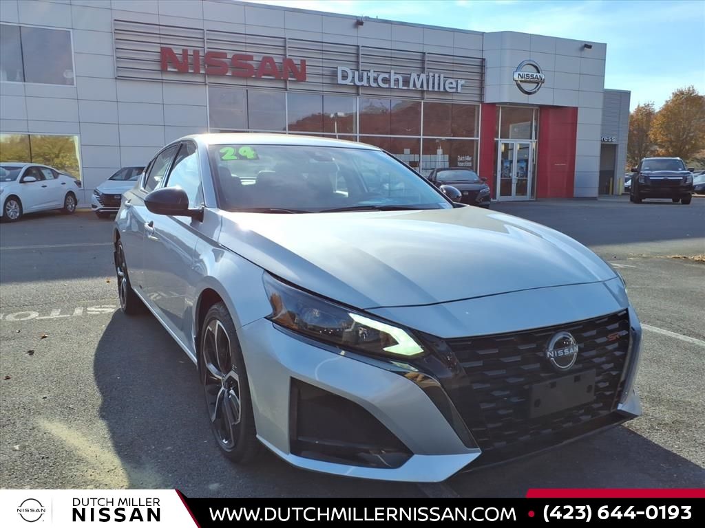 2024 Nissan Altima SR