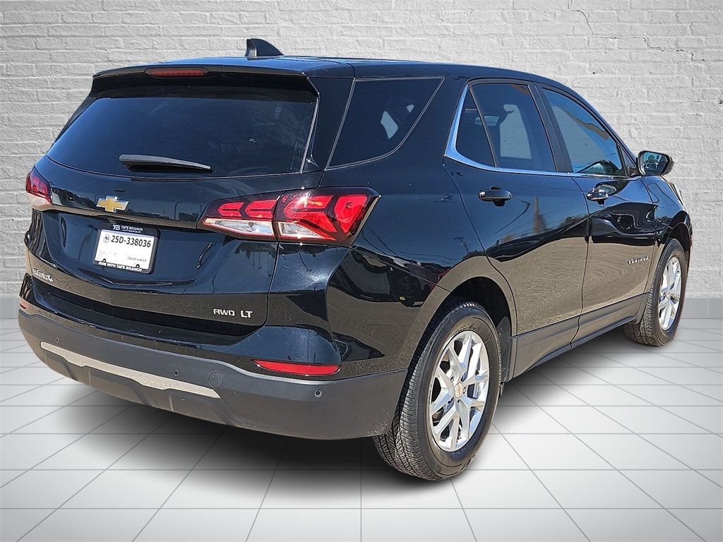 2024 Chevrolet Equinox LT photo 4