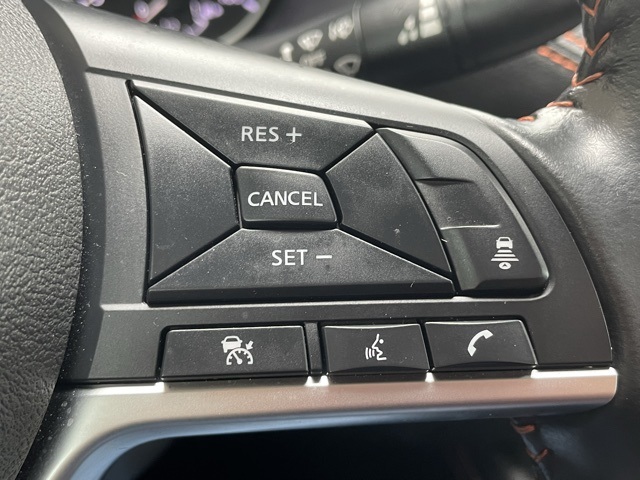 2022 Nissan Sentra SR photo 16