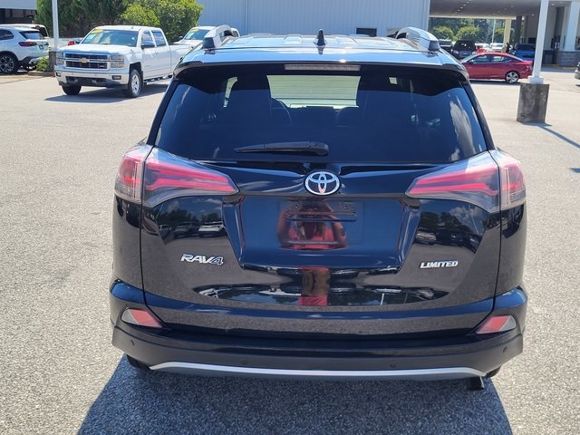 2017 Toyota RAV4 Limited photo 3