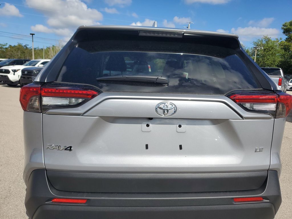 2025 Toyota RAV4 LE photo 13