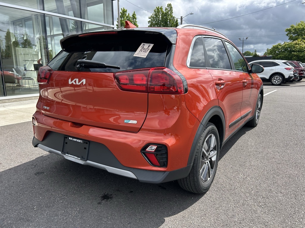 2022 Kia Niro LXS photo 6