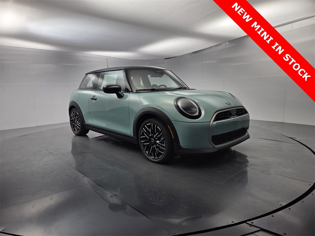 2026 MINI Hardtop 2 Door S's photo