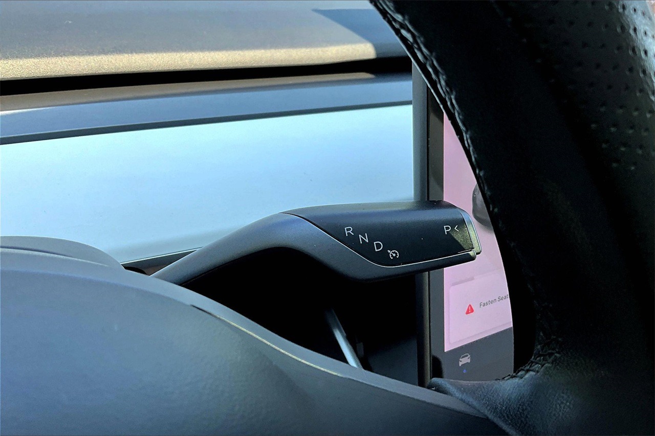 2020 Tesla Model 3 Long Range photo 27