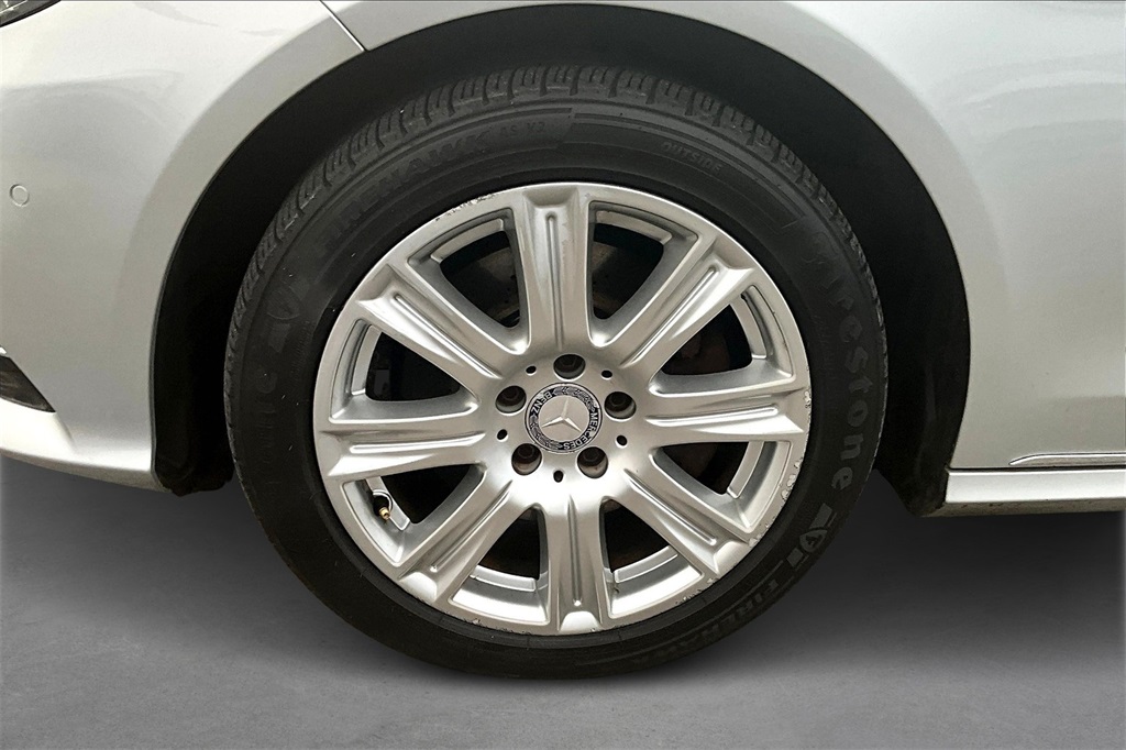 2014 Mercedes Benz E 250 4MATIC photo 8