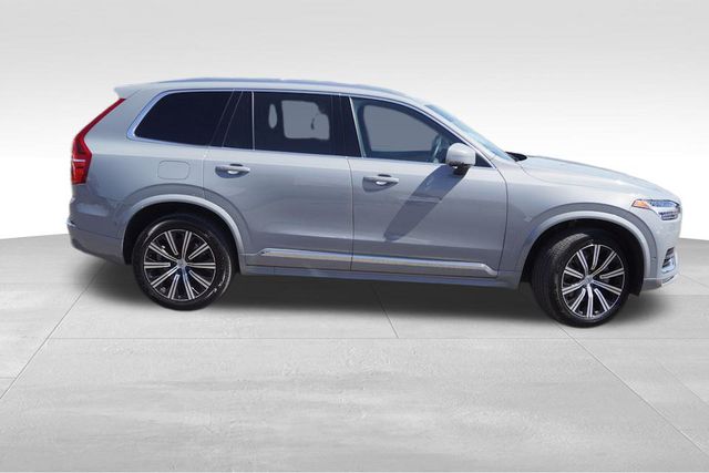 2024 Volvo XC90 Plus photo 3