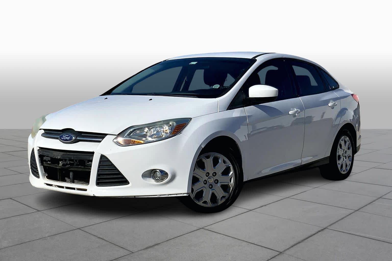 2012 Ford Focus SE's photo