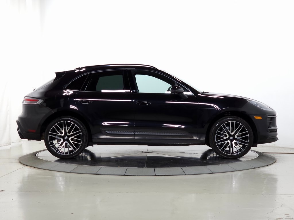 2022 PORSCHE MACAN - Image 9