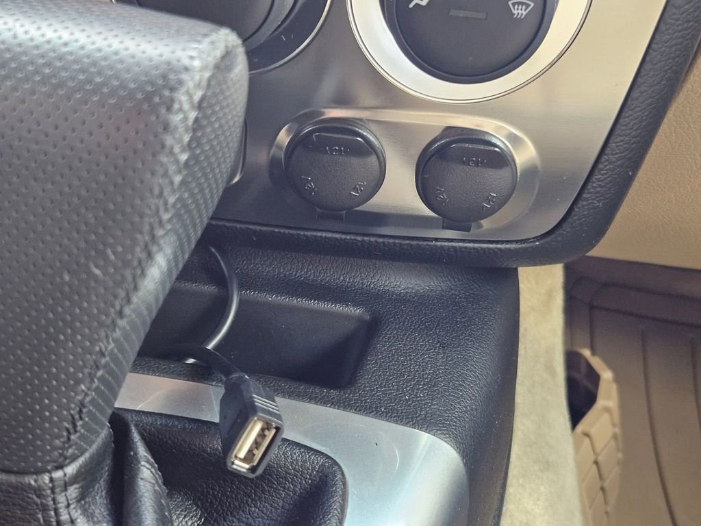 2008 Hummer H3 Luxury photo 21