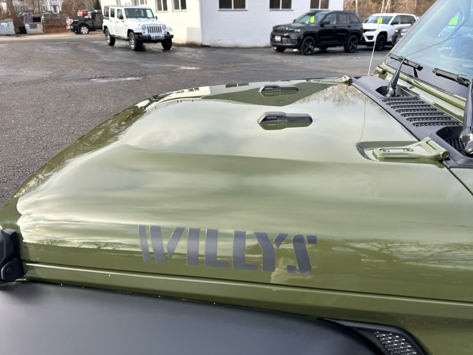 2023 Jeep Wrangler Willys photo 10