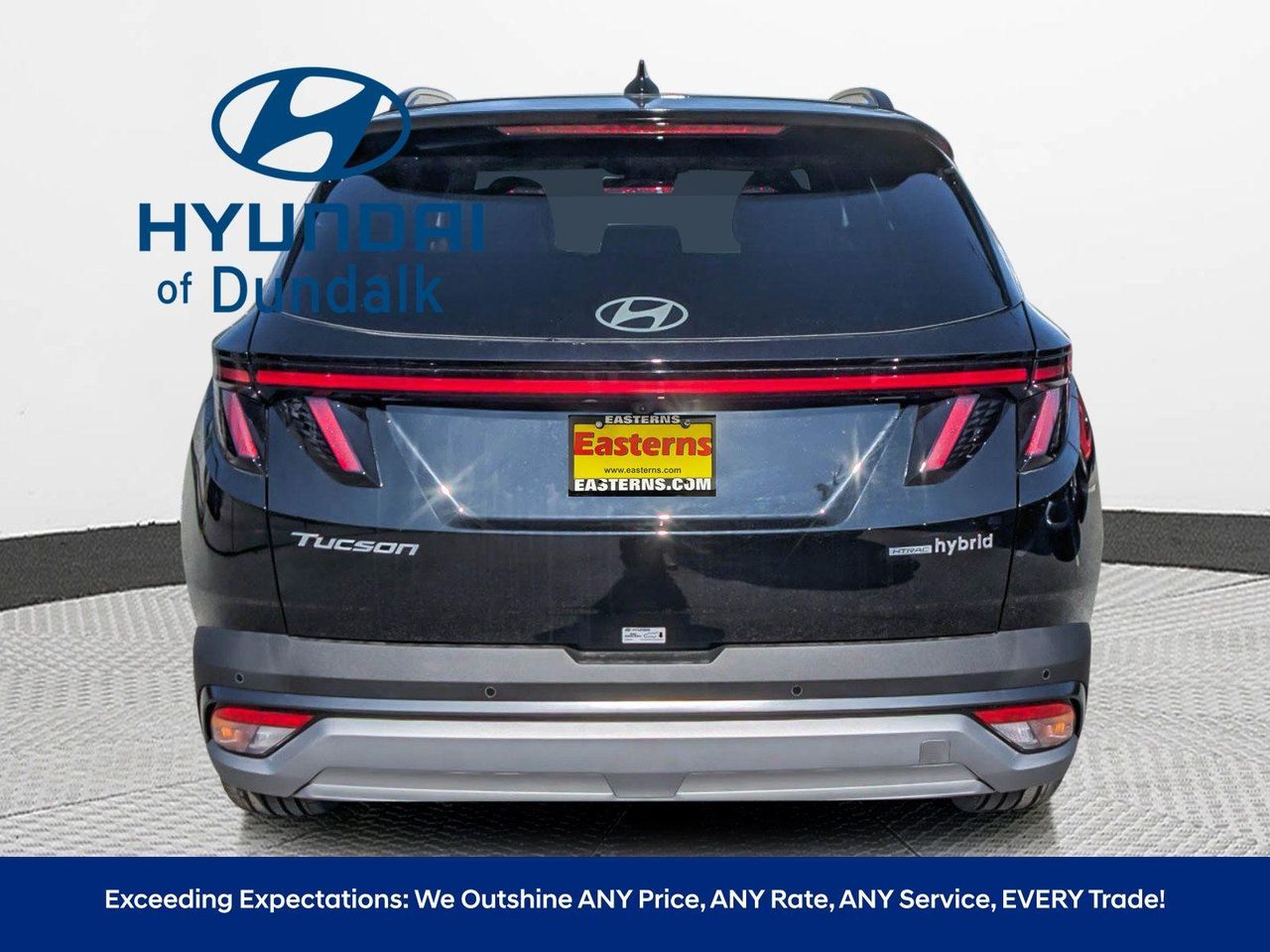 2025 Hyundai Tucson Hybrid Limited photo 4