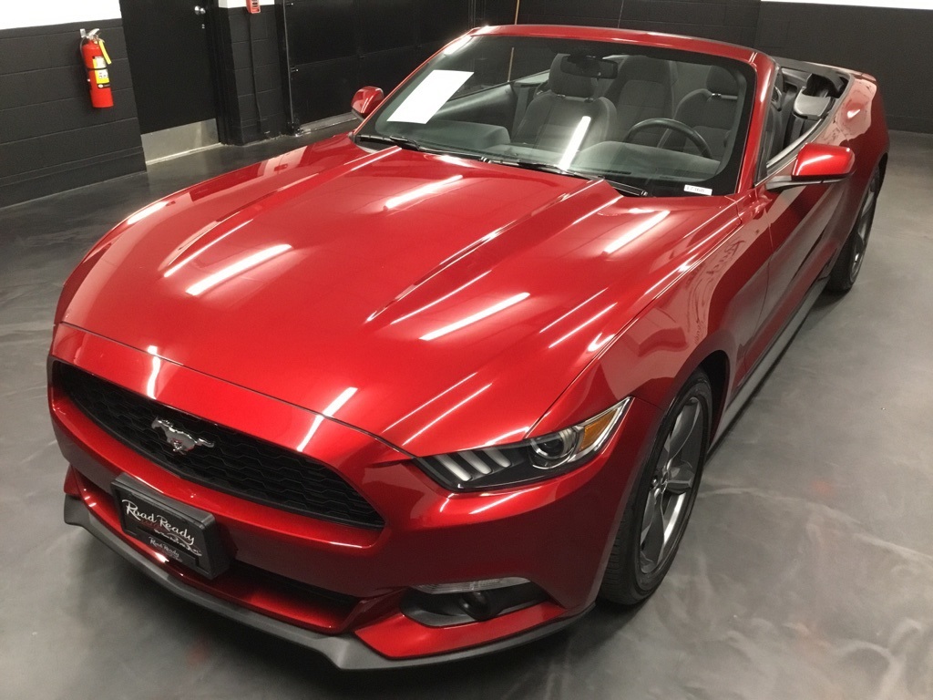 2016 Ford Mustang V6 Convertible photo 7