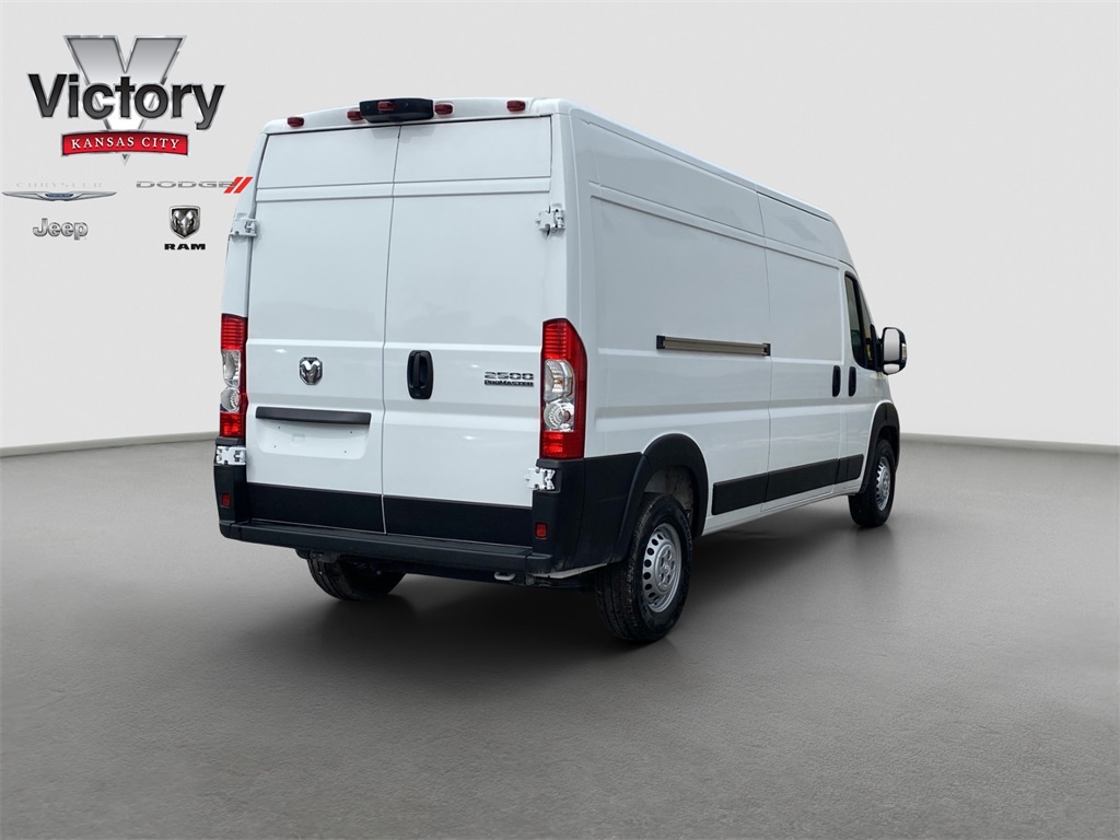 2025 Ram ProMaster 2500 photo 4
