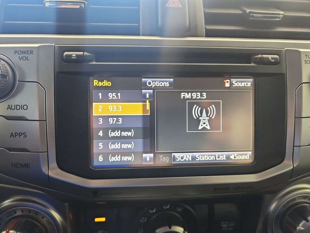 2018 Toyota 4Runner SR5 photo 8