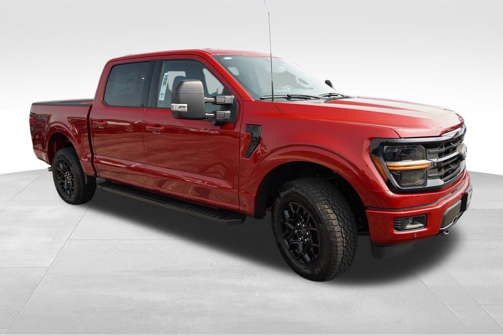 2025 Ford F-150 XLT photo 4
