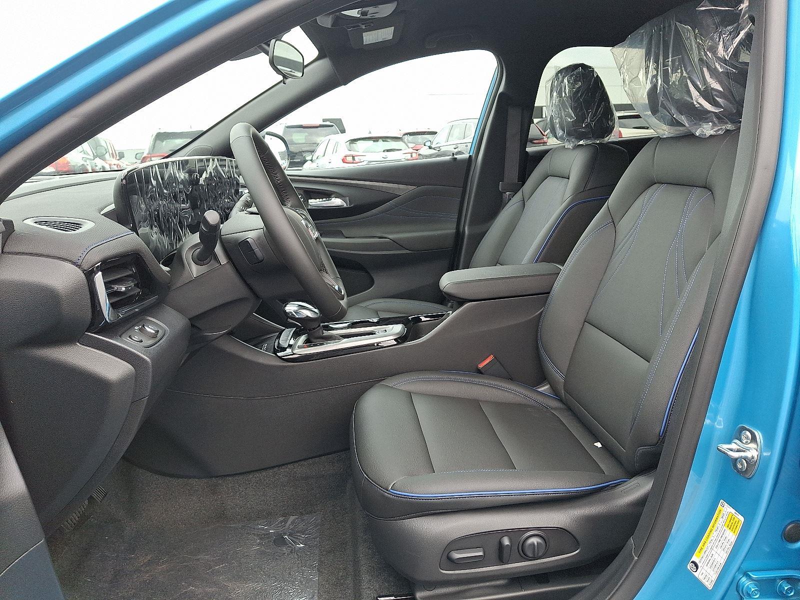 2026 Buick Envista ST photo 6