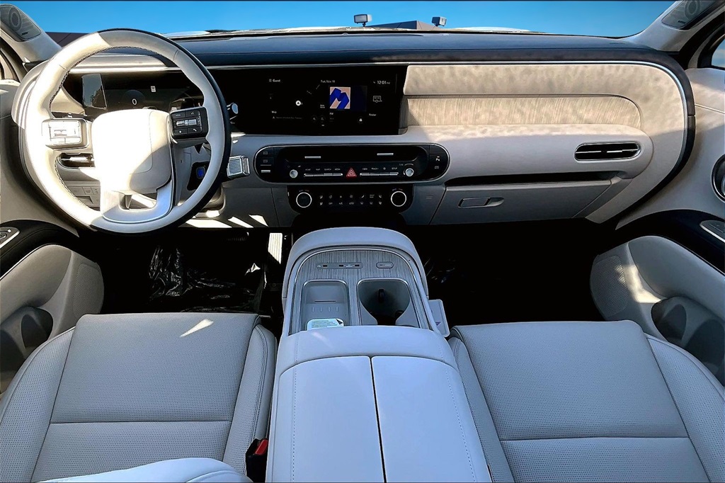 2026 Hyundai Palisade Calligraphy photo 3