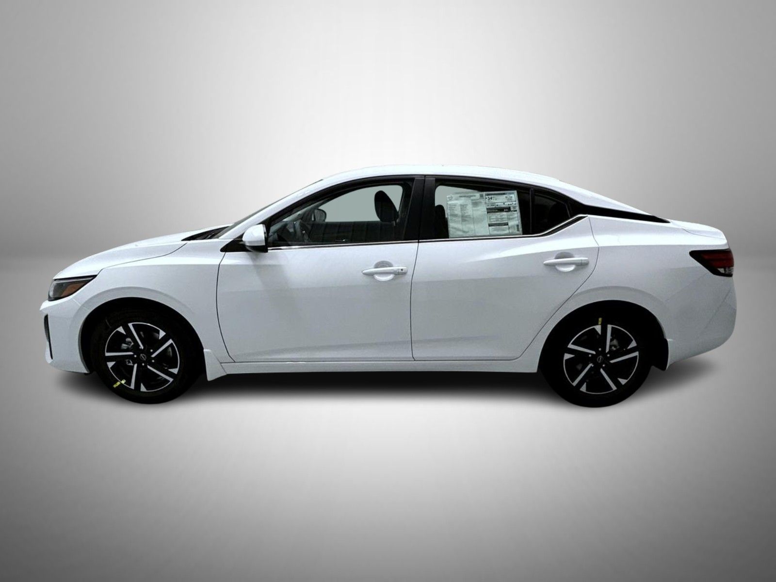 2025 Nissan Sentra SV photo 8