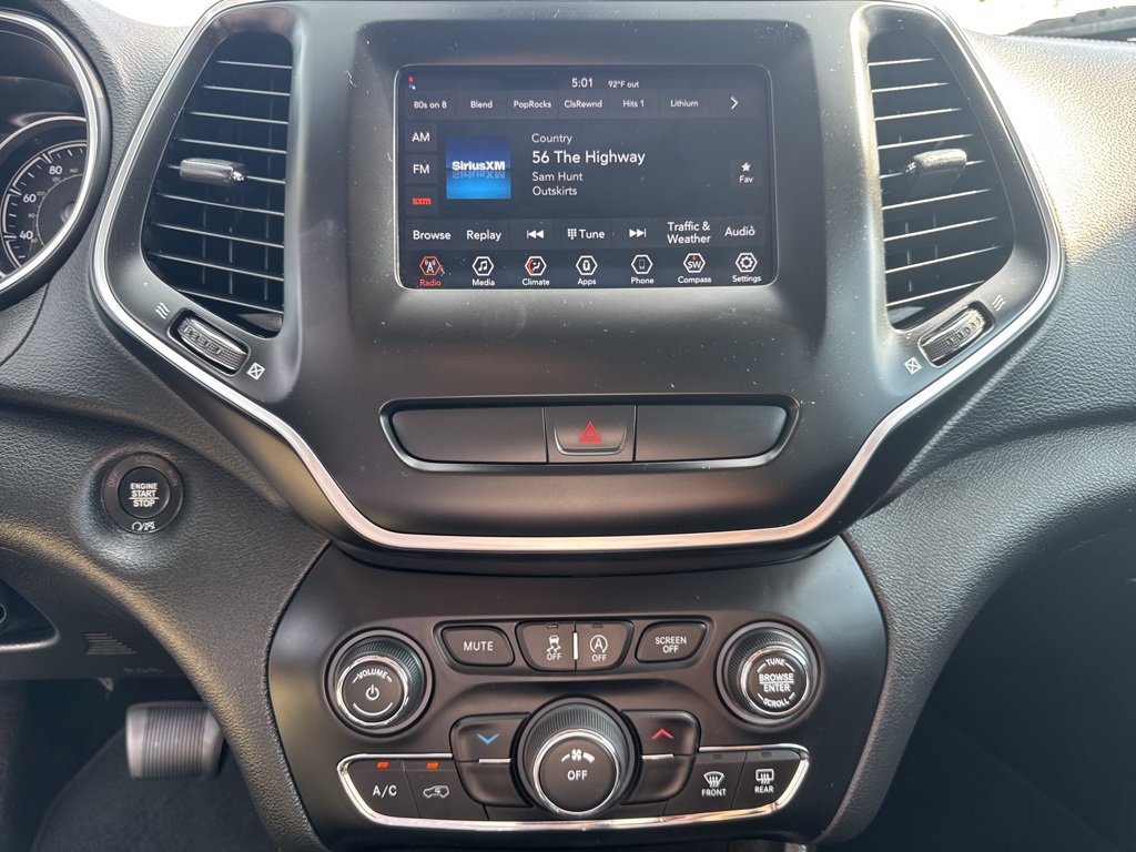 2019 Jeep Cherokee Latitude photo 34