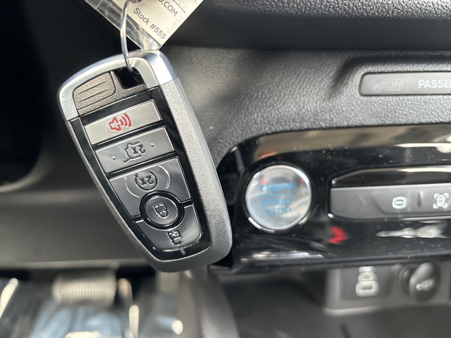 2025 Ford Escape Plug-In Hybrid photo 19