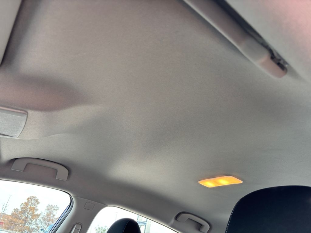 2025 Nissan Sentra SV photo 20