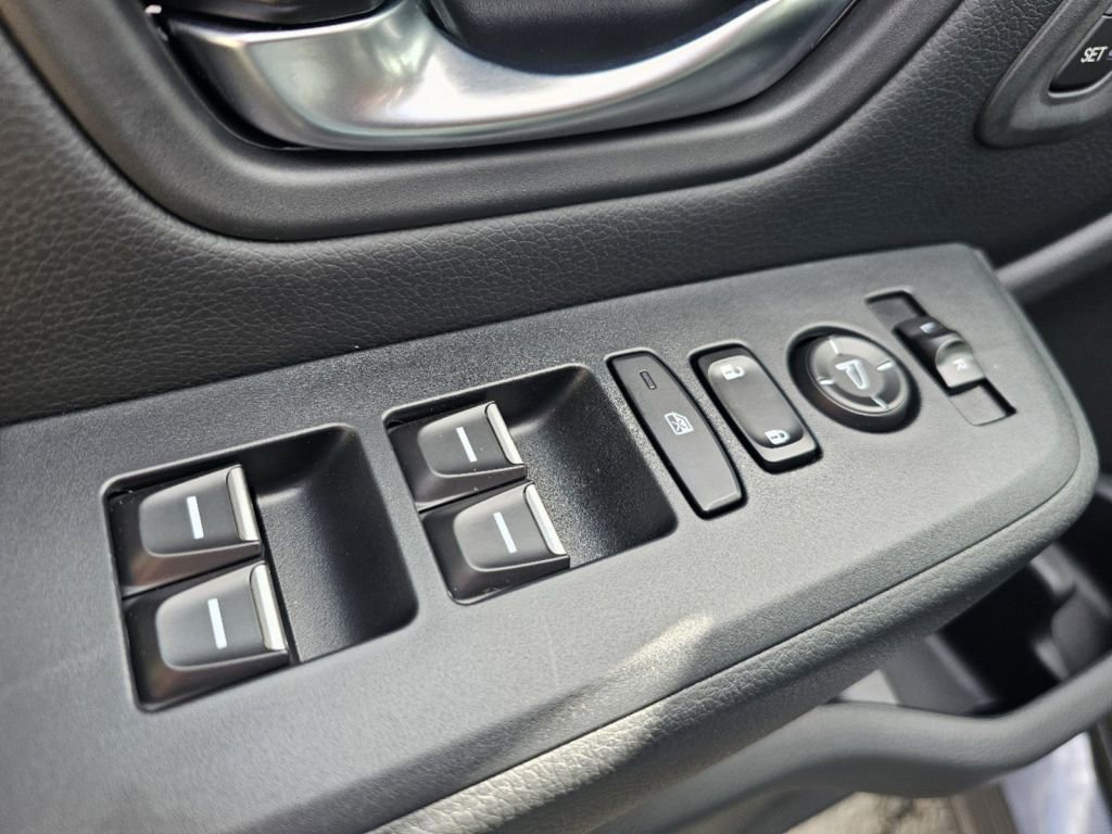 2025 Honda Pilot Touring photo 26