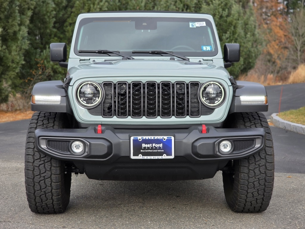 2024 Jeep Wrangler Rubicon photo 2