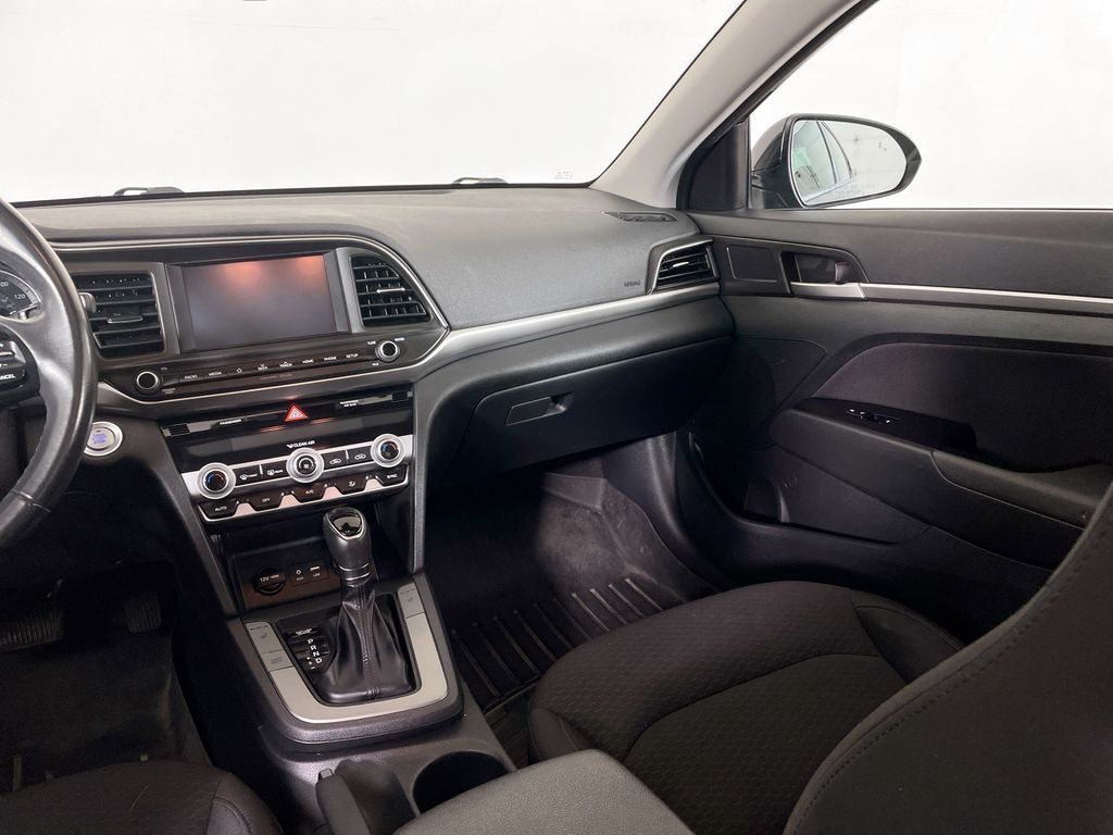 2019 Hyundai Elantra Value Edition photo 30