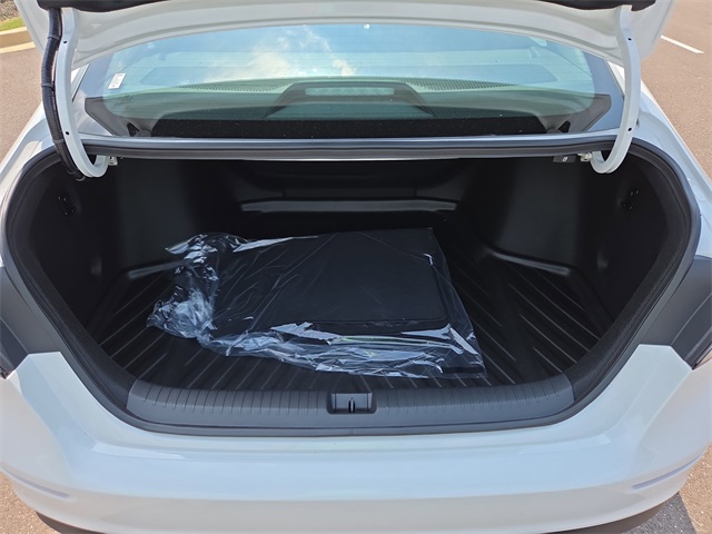 2025 Honda Accord LX photo 7