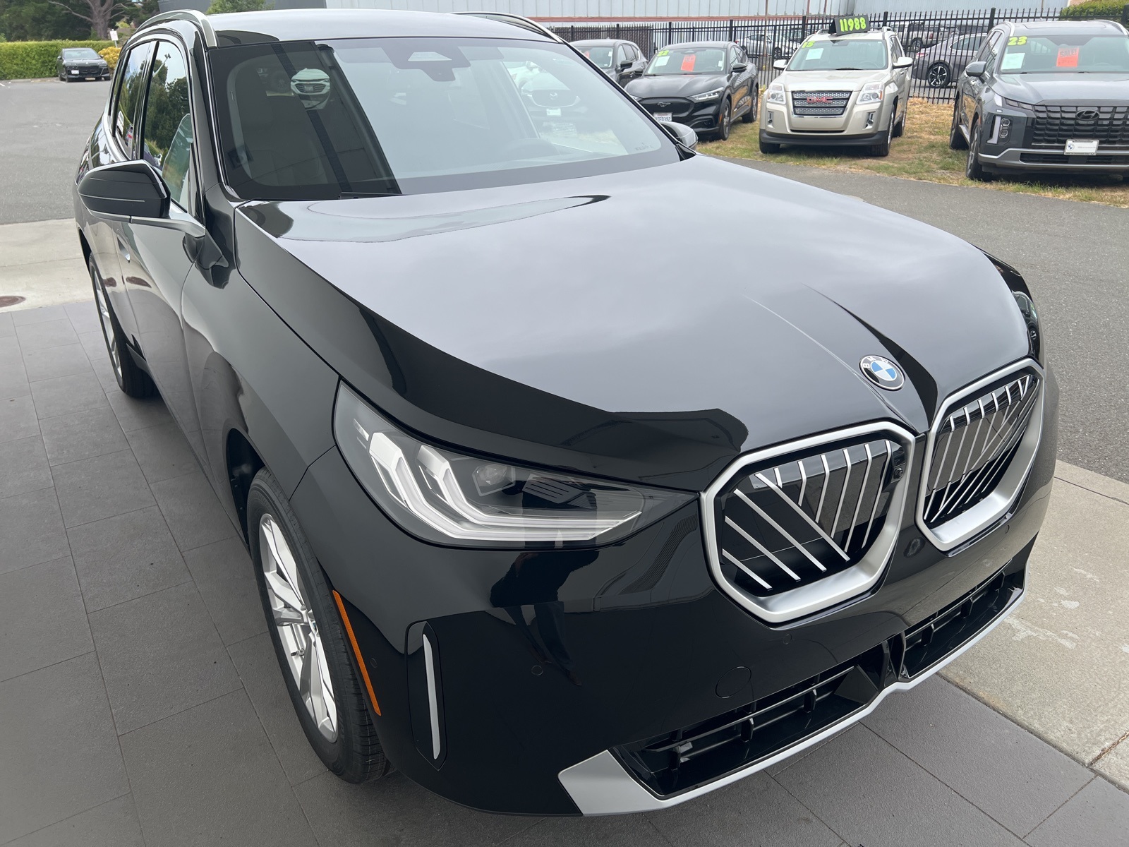 2025 BMW X3 30's photo