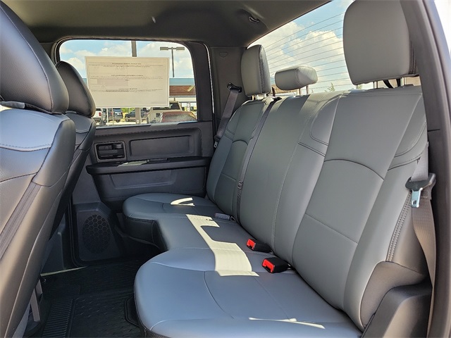 2026 Ram 3500 Tradesman photo 8