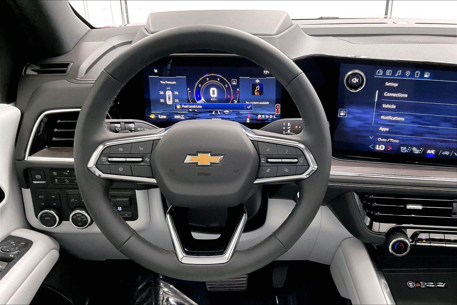 2025 Chevrolet Tahoe Premier photo 3