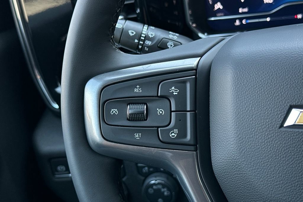 2025 Chevrolet Silverado 1500 LT photo 25
