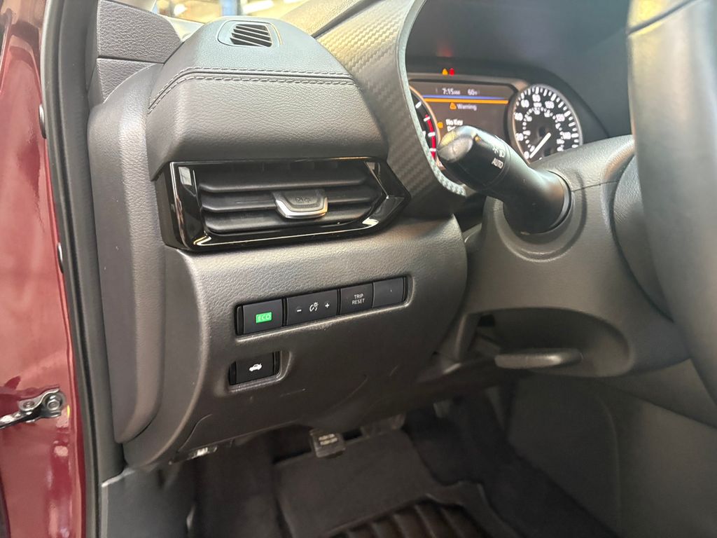 2022 Nissan Sentra SV photo 16